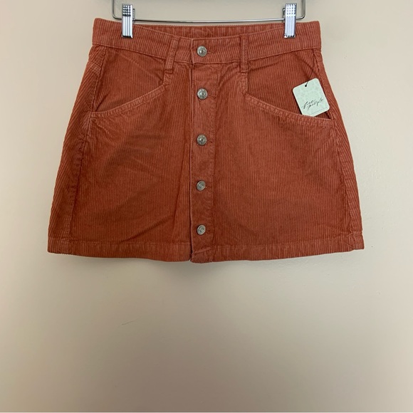 NWT New Free People Burnt Orange Ray Corduroy Mini Skirt in Myrrh - Picture 5 of 8
